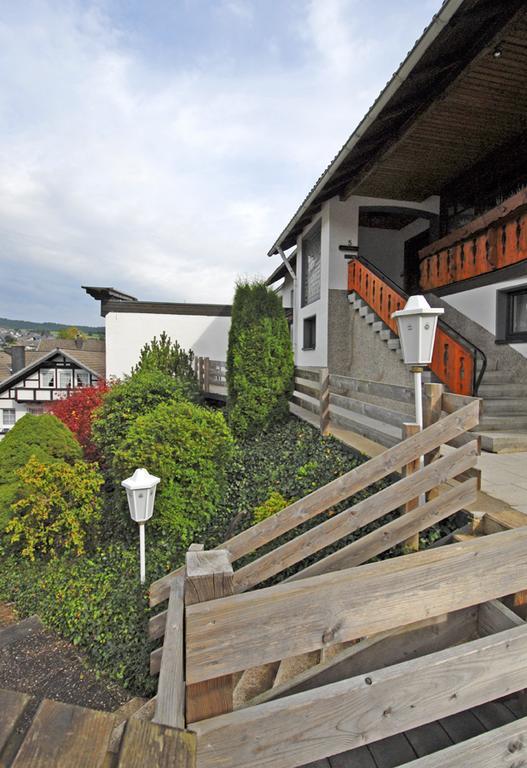 Pension "Dorfkrug" Winterberg Zewnętrze zdjęcie