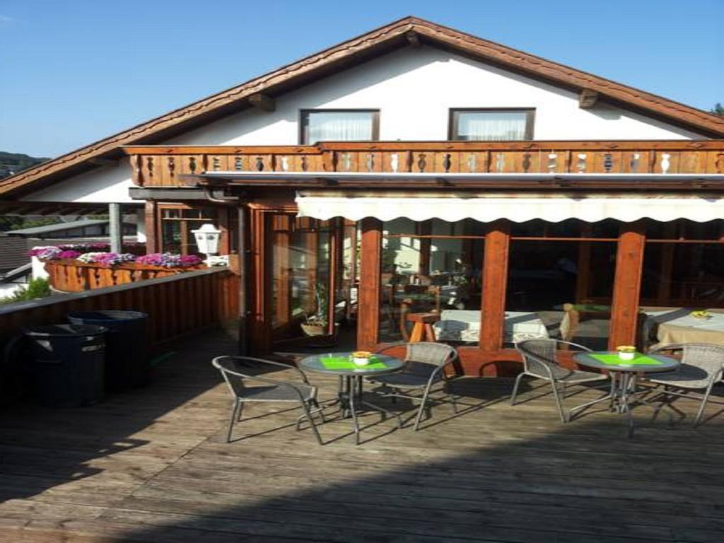 Pension "Dorfkrug" Winterberg Zewnętrze zdjęcie