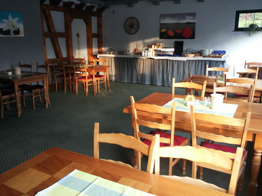 Pension "Dorfkrug" Winterberg Zewnętrze zdjęcie